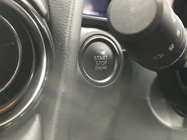 Mazda DEMIO 2015-09 17679-28