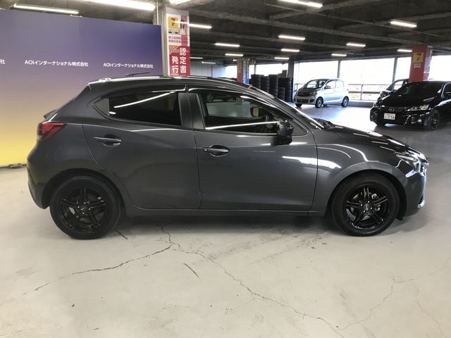 Mazda DEMIO 2015-09 17679-5