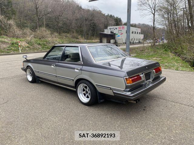 Toyota CRESTA 1982-03 371740-10