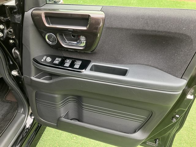 Honda N BOX CUSTOM 2020-11 18669-27