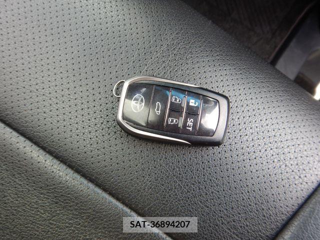 Toyota ALPHARD 2017-10 341763-13