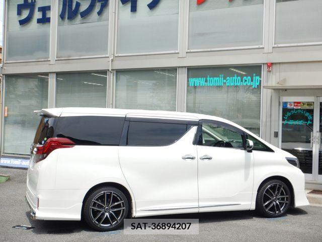 Toyota ALPHARD 2017-10 341763-26