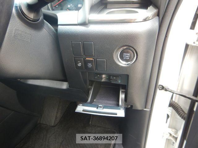 Toyota ALPHARD 2017-10 341763-9