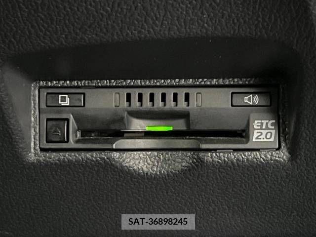 Toyota PRIUS 2019-03 298205-7