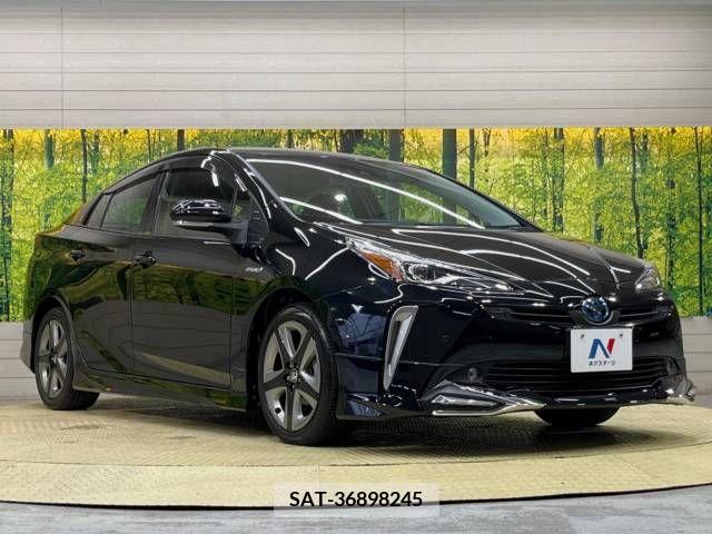 Toyota PRIUS 2019-03 298205-16