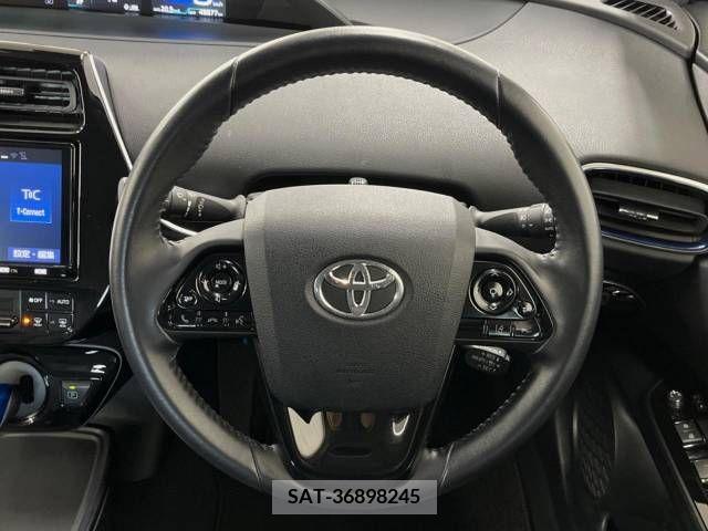 Toyota PRIUS 2019-03 298205-11