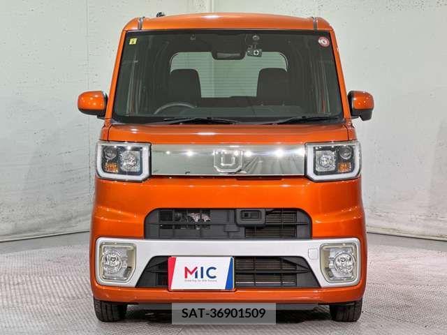 Daihatsu WAKE 2016-04 310543-6