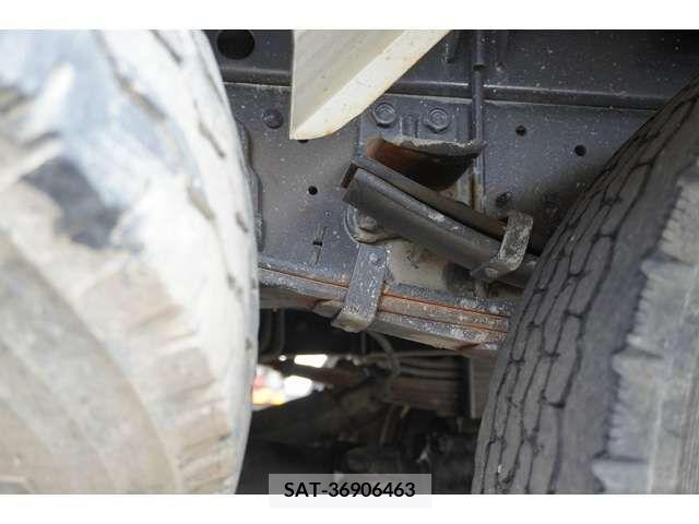 Isuzu FORWARD 2012-05 360517-9
