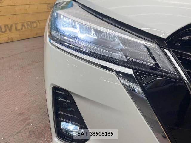 Nissan KICKS 2021-11 225528-13