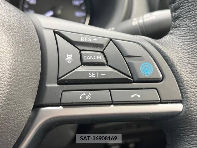 Nissan KICKS 2021-11 225528-5