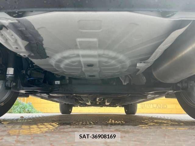 Nissan KICKS 2021-11 225528-19