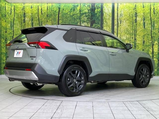 Toyota RAV4 2022-10 185537-17
