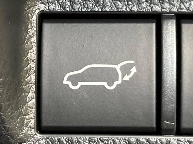 Toyota RAV4 2022-10 185537-6