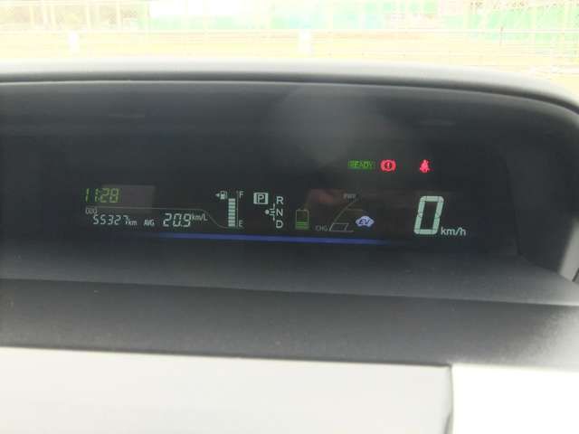 Toyota PRIUS ALPHA 2012-02 5863-3