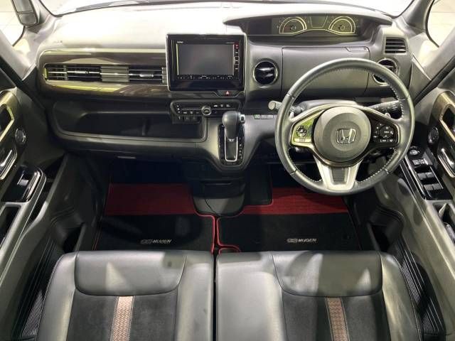 Honda N BOX CUSTOM 2017-10 24464-1