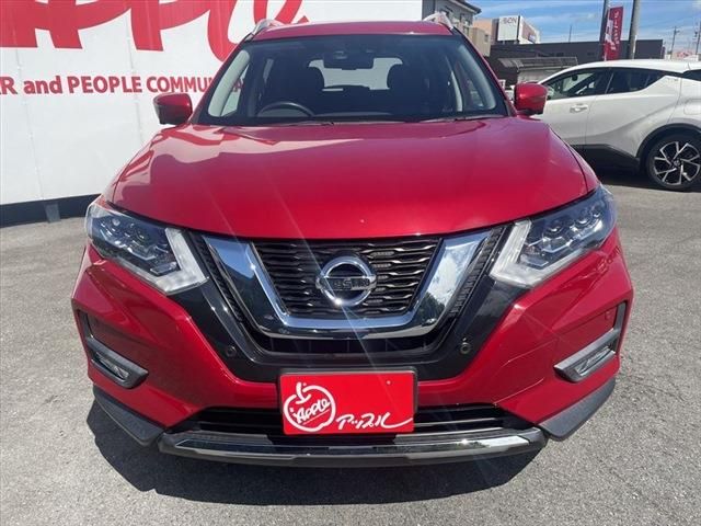 Nissan X-TRAIL 2018-07 12086-1