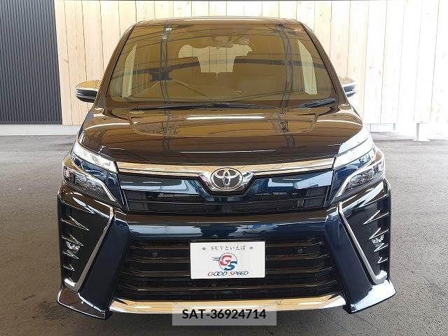 Toyota VOXY 2020-08 290836-16