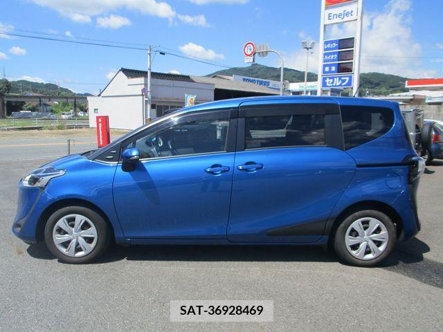 Toyota SIENTA 2018-11 329938-8
