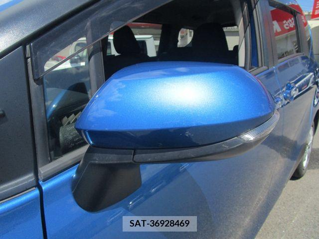 Toyota SIENTA 2018-11 329938-23