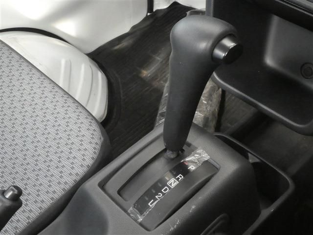 Nissan CLIPPER 2018-07 18224-8