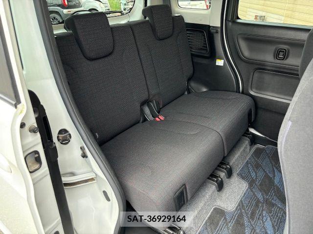Suzuki SPACIA 2018-06 379928-3