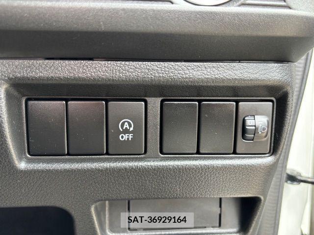 Suzuki SPACIA 2018-06 379928-24