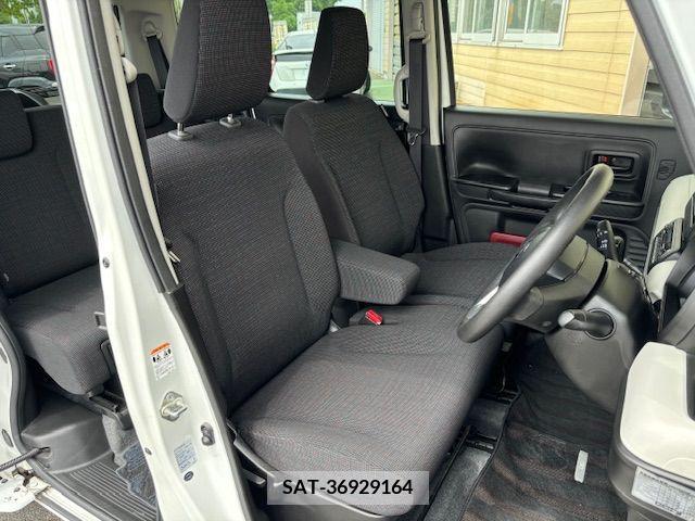 Suzuki SPACIA 2018-06 379928-9