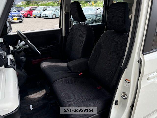 Suzuki SPACIA 2018-06 379928-18