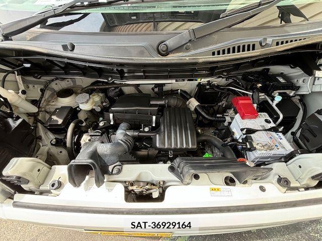 Suzuki SPACIA 2018-06 379928-27