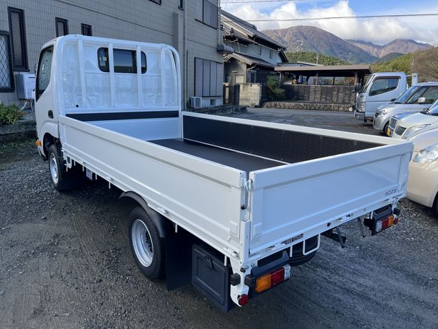 Toyota DYNA TRUCK 2023-09 29048-4
