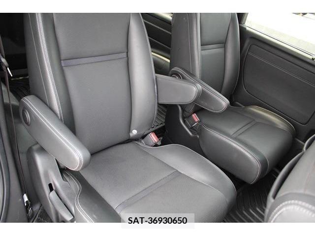 Honda e 2020-07 383210-16