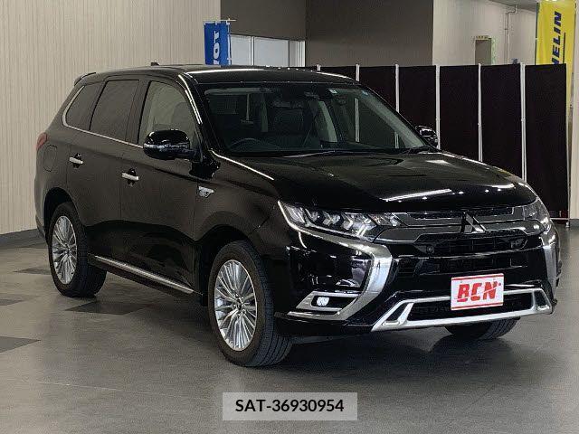 Mitsubishi OUTLANDER PHEV 2019-01 281164-6
