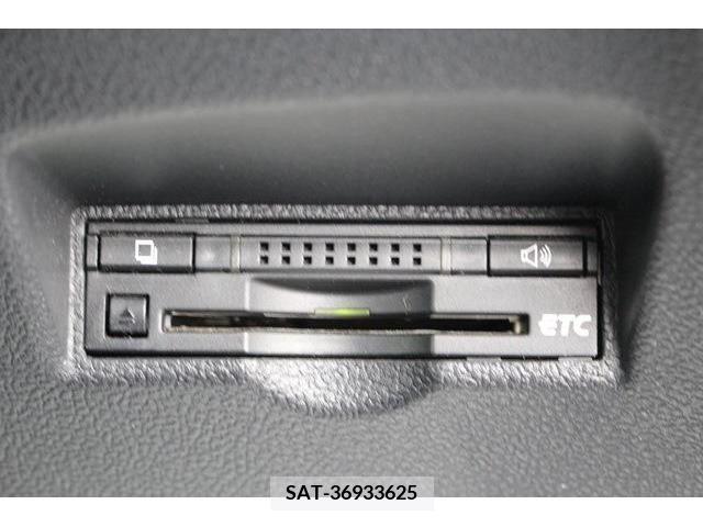 Toyota PRIUS 2016-01 282051-4