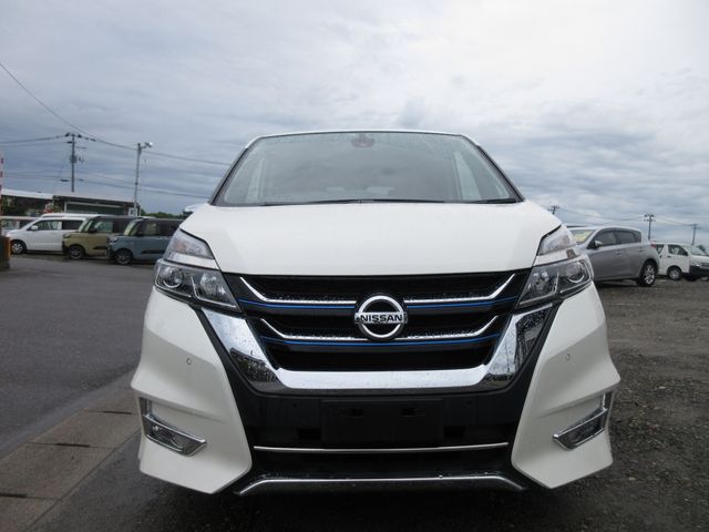 Nissan SERENA 2017-05 15125-1