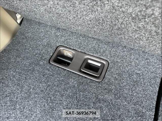Honda N BOX 2019-11 248679-10