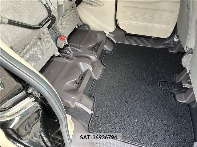 Honda N BOX 2019-11 248679-13