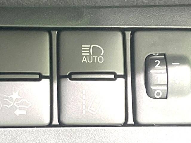 Toyota SIENTA 2020-11 196560-5
