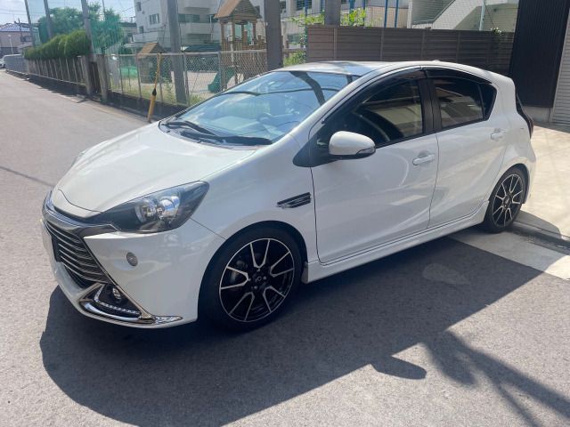 Toyota AQUA 2016-07 20715-9
