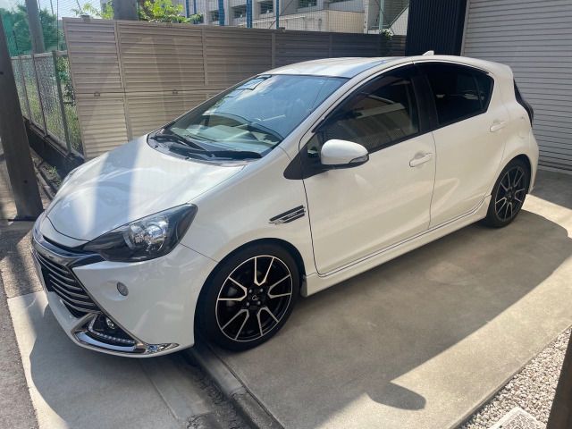Toyota AQUA 2016-07 20715-0