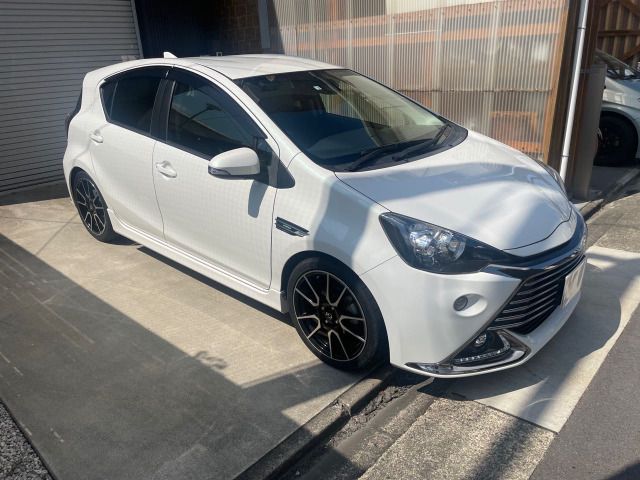 Toyota AQUA 2016-07 20715-6