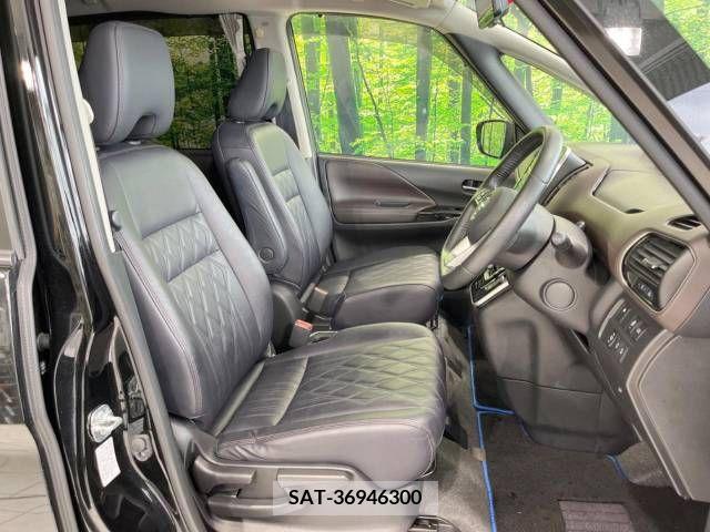 Nissan SERENA 2019-10 325061-8