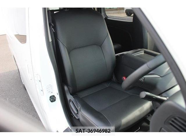 Nissan Caravan 2022-07 294558-15