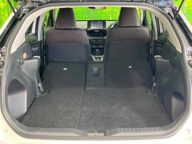 Toyota YARIS CROSS 2022-08 13776-11