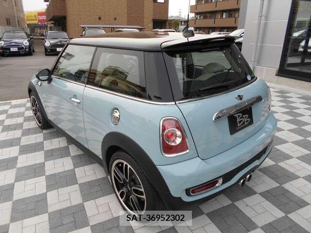 Bmw MINI 2014-01 262716-6