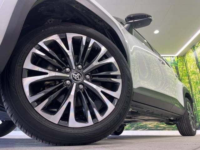 Toyota YARIS CROSS 2022-09 188441-13