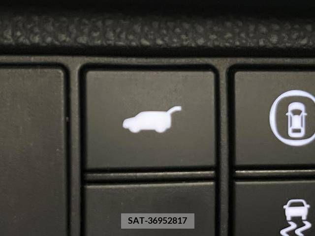 Honda VEZEL 2021-08 332608-5
