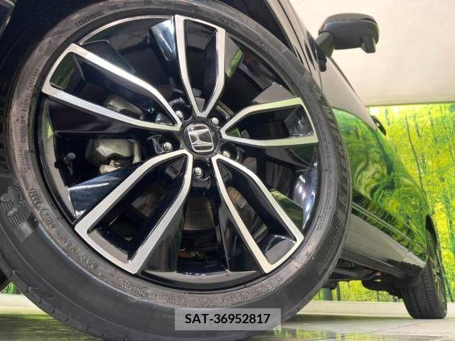Honda VEZEL 2021-08 332608-13