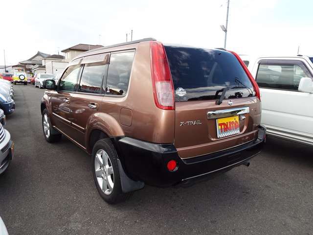 Nissan X-TRAIL 2006-01 26978-12
