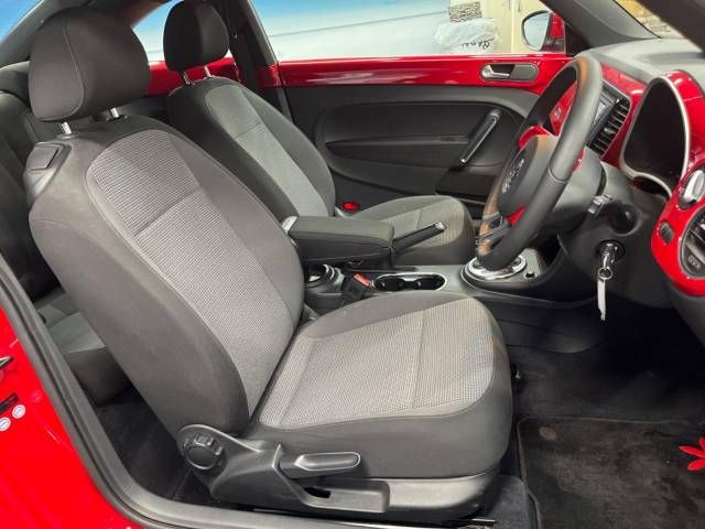 VolksWagen THE BEETLE 2013-01 26744-8