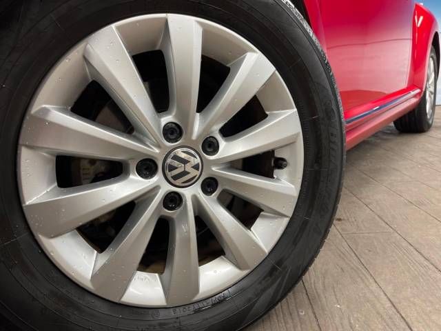 VolksWagen THE BEETLE 2013-01 26744-13
